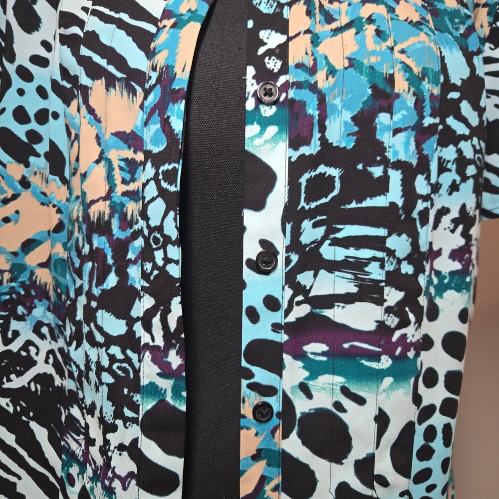 Dana Buchman Button Up Shirt Womens Medium Blue Pintuck Animal Print (T10) - Picture 3 of 7